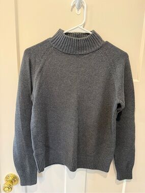 JEANNE PIERRE Charcoal Gray Ribbed Mock Neck Sweater